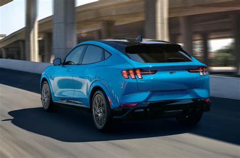New Ford Mustang Mach E Gt Is Fastest Accelerating Electric Suv Autocar