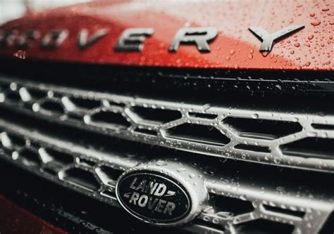 The association of british insurers and lloyd's of london set your car's insurance group from 1 to 50. Looking to insure your Land Rover Discovery? - car insurance quotes - Ageas