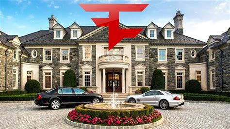 Moving In To The Faze House La Youtube