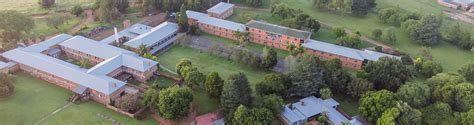 Koshuise Hoërskool Piet Retief High School Piet Retief