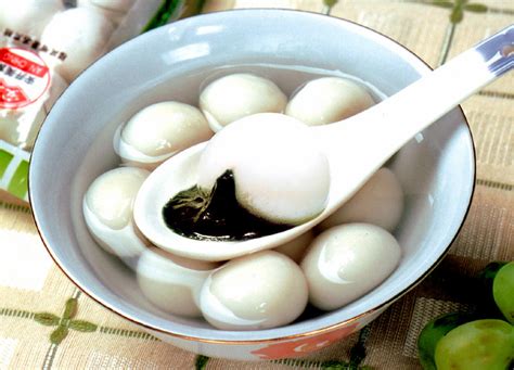 Fast, simple and easy processes. 曼城青林网络超市 | 第一家黑芝麻汤圆200G GT Sesame Glutinous Rice Ball