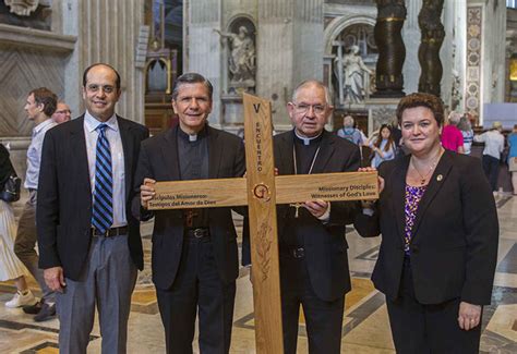 Ministry Leaders Of Hispanic Catholics Meet In Rome For V Encuentro