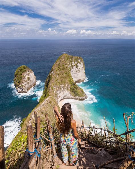 Kelingking beach and viewpoint (aka t rex bay) is definitely a top place to visit on your nusa while kelingking beach and viewpoint is often listed as a thing to do on bali, it is actually located on nusa. How To Visit Kelingking Nusa Penida, Bali - Beach ...