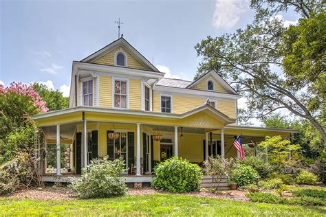 On The Market A Historic Southern Farmhouse Architectural Digest