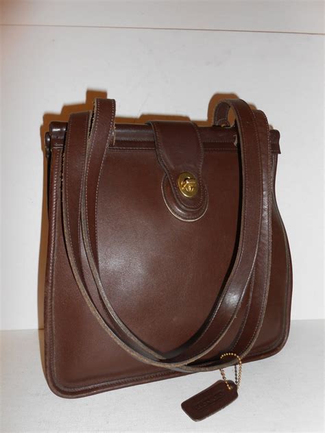 Womens Authentic Coach Dark Brown Leather Handbag By Hollister54