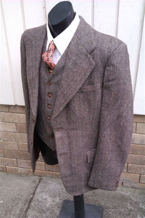 Amazing Vintage 1940s 3pc Herringbone Tweed Suit Made In England