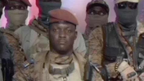 غداة الانقلاب هدوء حذر في شوارع بوركينا فاسو شوفي نيوز