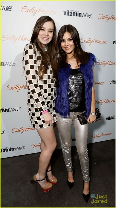Full Sized Photo Of Victoria Justice Hailee Steinfeld Party 03
