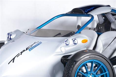 Redefining the sports driving experience. Campagna releases images and specs for T-Rex electric ...