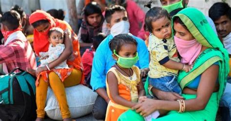 Coronavirus Pandemic Grips Mumbais Overcrowded Slums And Packed