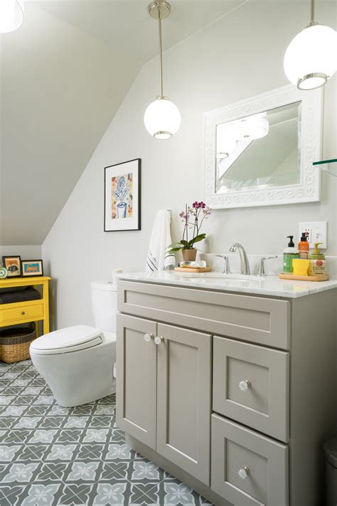 Bright Bold And Quaint Bathroom Rhode Kitchen And Bath Design Build