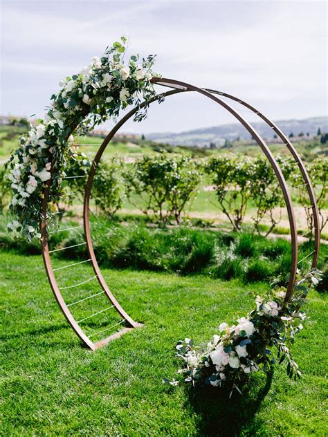 Amazing Circle Altar Florals Garden Arch Garden Decor Bay Area