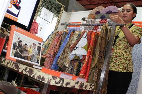 Perluas Pasar Ekspor Kemenperin Boyong IKM Batik Ke Paris