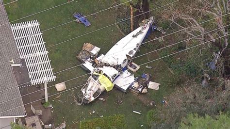 Video 5 Killed When Small Plane Crashes Into California Home Abc News
