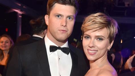 Scarlett johansson has tied the knot with her partner colin jost. Scarlett Johansson and Colin Jost Pose for Pics at First ...