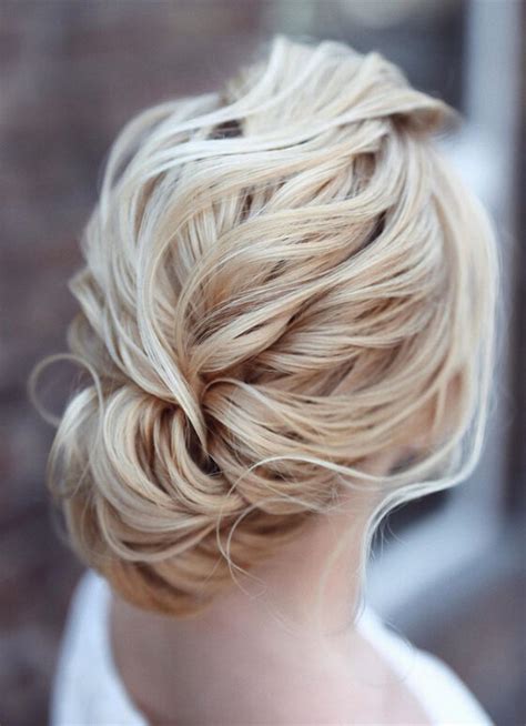 30 Classic Updo Wedding Hairstyles For Elegant Brides Emmalovesweddings