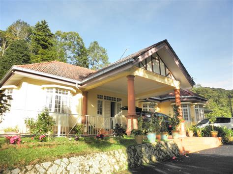 Untuk artikel ini, saya lebih kepada nak berkongsi kelebihan dan surrounding yang ada pada rumah persekutuan di cameron highlands sahaja. Dairi@Hatiku: Welcome to Malaysia Cameron Highland (pt 4)