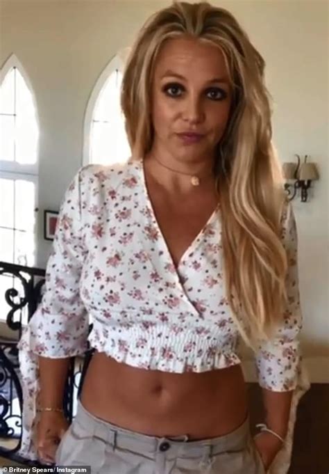 Britney Spears Admits She Never Knows Who To Trust And Feels Lonely Surrounded By Fake