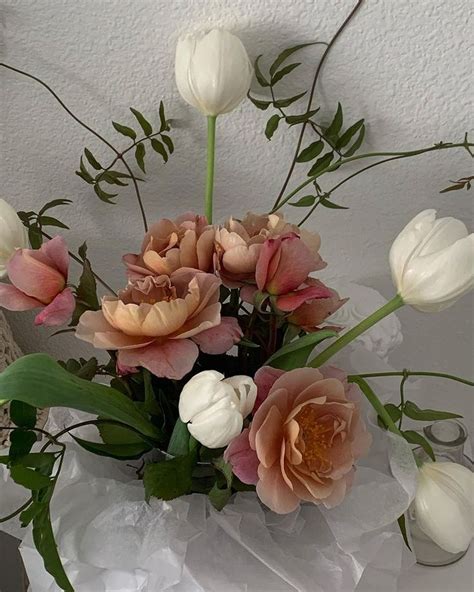 Ruslana Gee в Instagram Floral wreath Floral Plants