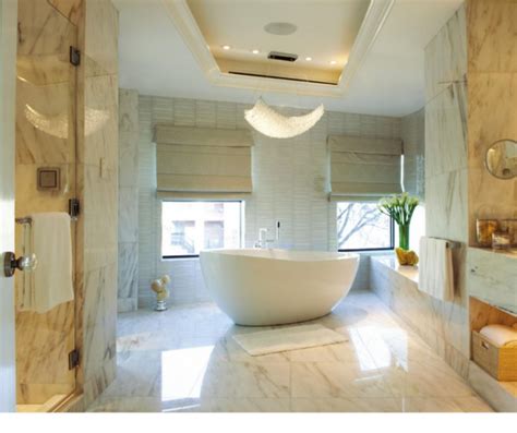 But with the wide variety of styles, sizes, and materials to choose from, getting the right one can be a. Soaking tubs for small bathrooms gives you the best ...