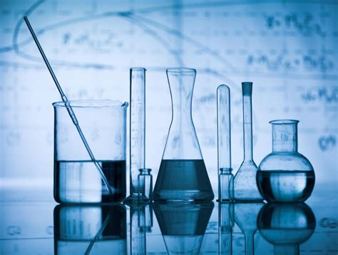 What Is Laboratory Glassware With Pictures