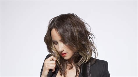 kt tunstall interview glamour inquisitor celebrity interviews glamour uk