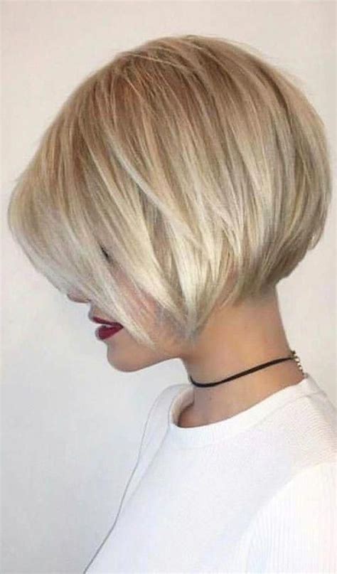 A long inverted bob pixie hairstyle will look tremendously cool if you style thin blonde champagne highlights. Pin on inverted bob haircut