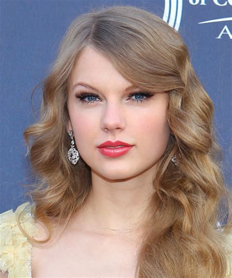 26 Taylor Swift Haircut 2021 Rhoanneelicia