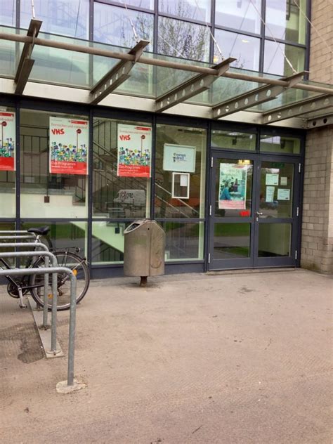 26 ergebnisse für deutsche bank köln. VHS Volkshochschule Köln - Adult Education - Neusser Str ...