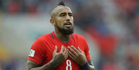 Latest on internazionale midfielder arturo vidal including news, stats, videos, highlights and more on espn Arturo Vidal Throws Shade at Cristiano Ronaldo Before Confed Cup Semis: "For Me, He Does Not Exist."