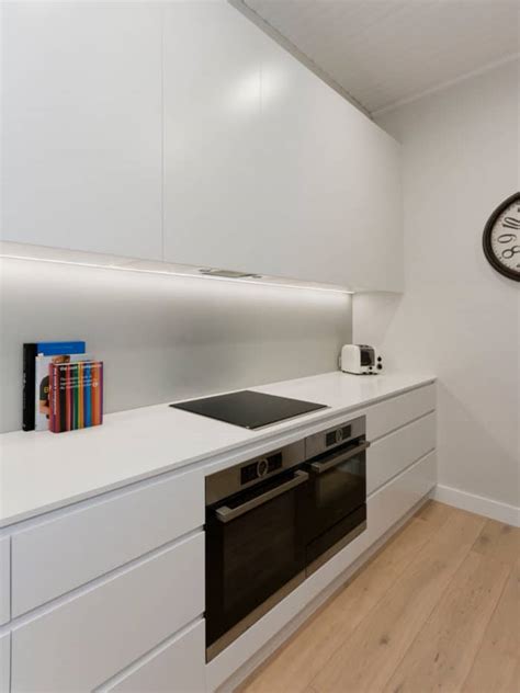 Check out our glass splashbacks selection for the very best in unique or custom, handmade pieces from our kitchen décor shops. Silkymatt Glass Splashbacks - Colored or White Glass ...