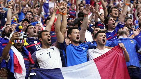As France Chases Title At Euros Its League Faces A 400 Million Hole