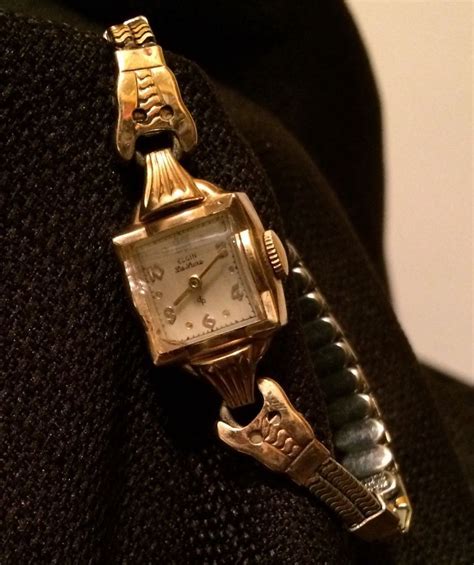Gorgeous Vintage Ladies Elgin Deluxe 10k Gold Plated Twist Flex Watch