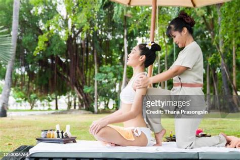 Mexican Massage Fotografías E Imágenes De Stock Getty Images