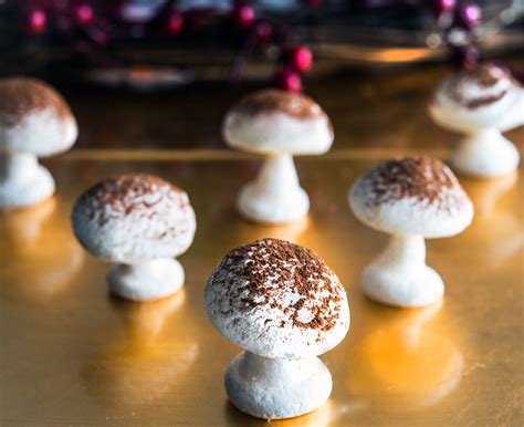 How To Make Meringue Mushrooms