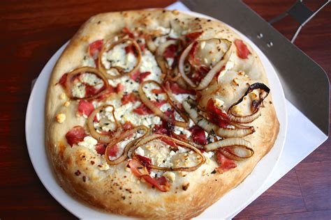 Caramelized Onion Prosciutto And Goat Cheese Pizza Lovin From The Oven