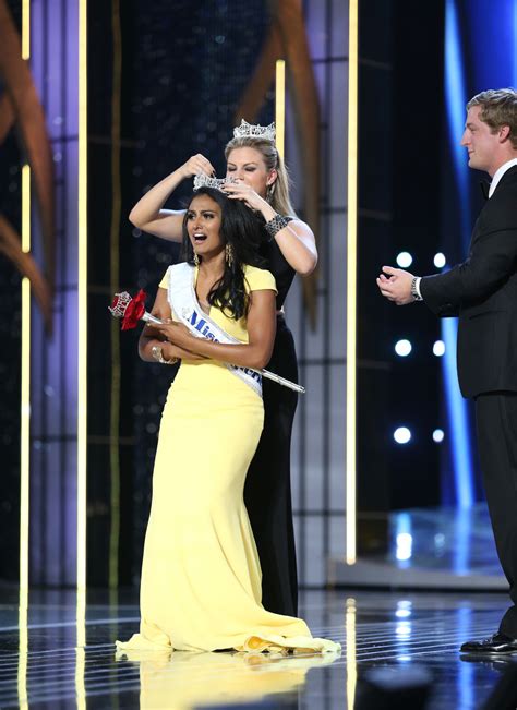 Indian American Nina Davuluri Crowned Miss America Nri Pulse