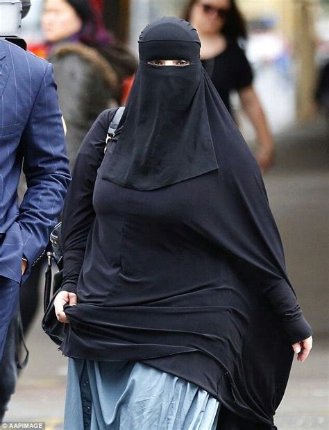 Pin On Erotic Body Under Hijab