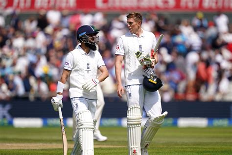 England Enjoy Good Morning With Ball And Bat In Crunch Old Trafford