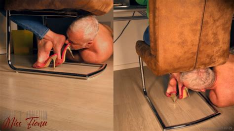 The Sniffer Under My Chair 5 Wmv Hd Triple F Addiction