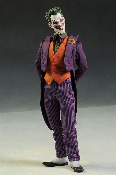 Review And Photos Of Joker Dc Comics Sixth Scale Action Figure By Sideshow
