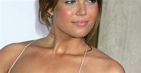 Mandy Moore Saved Premiere May 2004 Album On Imgur