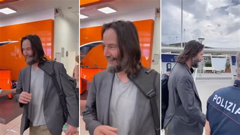 Keanu Reeves A Napoli Un Incontro Sorprendente Con Il Famoso Attore Americano Campanianera It