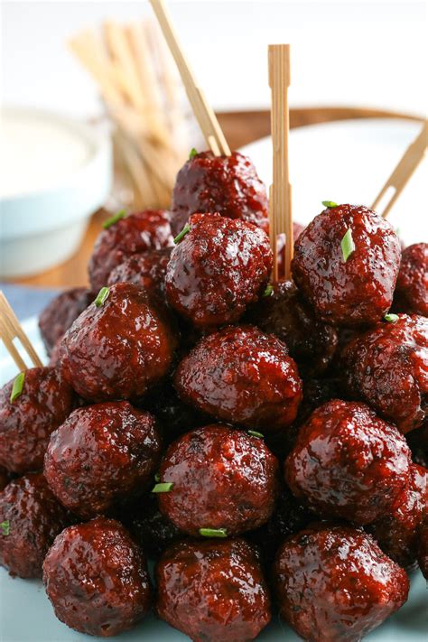 Easy Grape Jelly Meatballs The Novice Chef