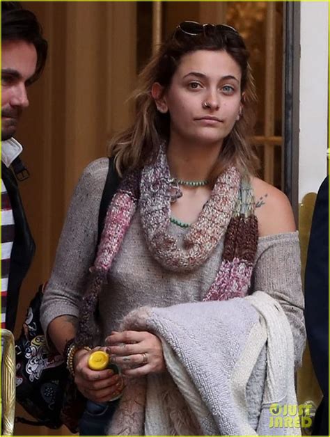 photo paris jackson shows off her style at the dior hq in paris2 04 photo 4090458 just