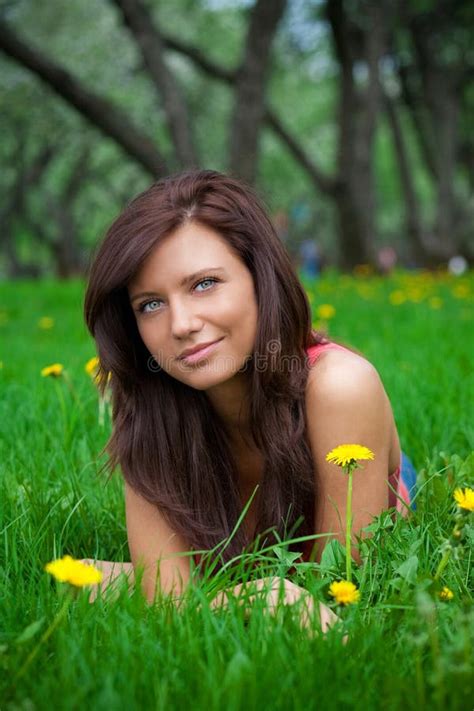 Beautiful Young Girl With A Smile Stock Image Image Of Green Lifestyle 54586683