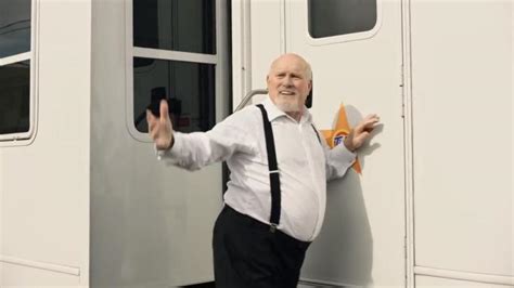 Tide Super Bowl Tv Spot Starring Terry Bradshaw The Hollywood Reporter