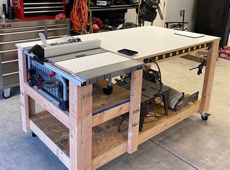 I Finished My Table Saw Bench The Other Day Workbenches Table Saw