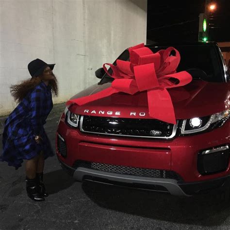 Lil wayne house & property (rapper lil wayne house address): Lil Wayne Buys His Daughter A Range Rover | Celebrity Cars Blog