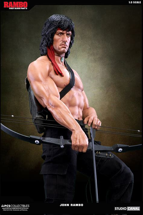 Он смирился со своей участью, но несмотря на свое положение. RAMBO 2: JOHN RAMBO 83cm (Sylvester Stallone) (Lim. 400) 1 ...